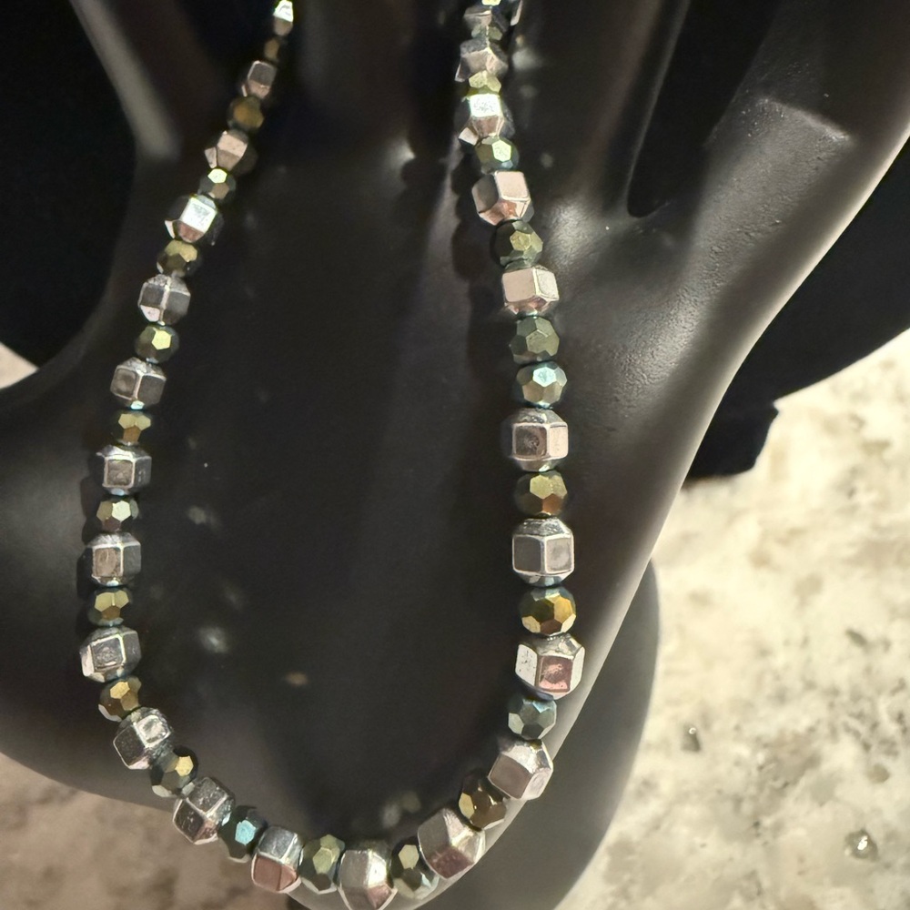 Green Glass-like and Silver Beaded Bracelet